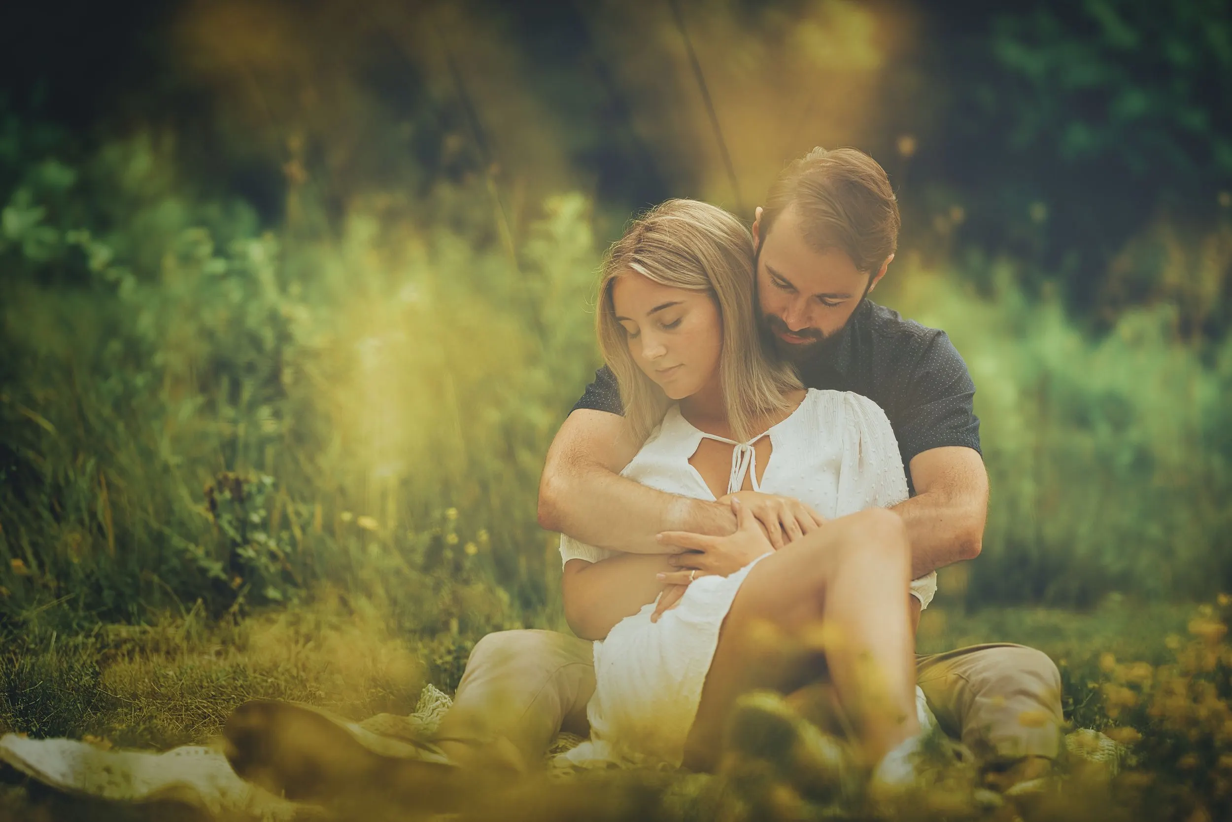 Engagement session, Wisconsin — photo 2 by Doug Cravillion Photography