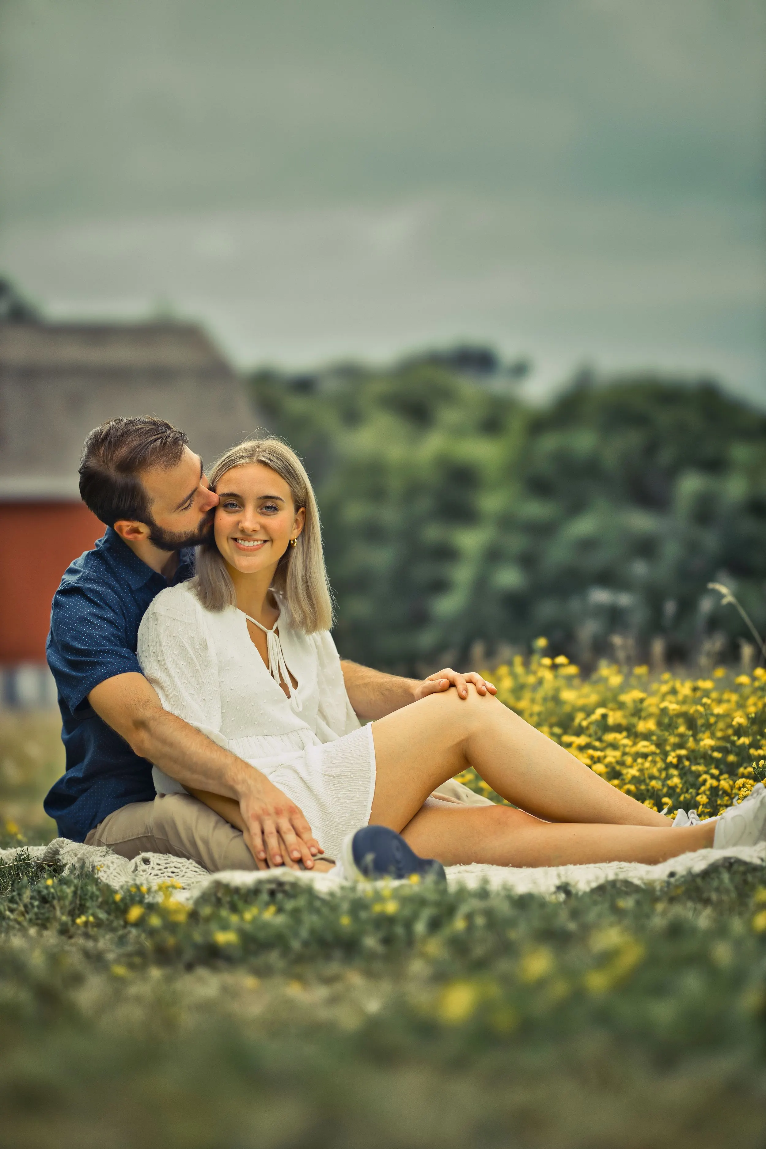 Engagement session, Wisconsin — photo 8 by Doug Cravillion Photography