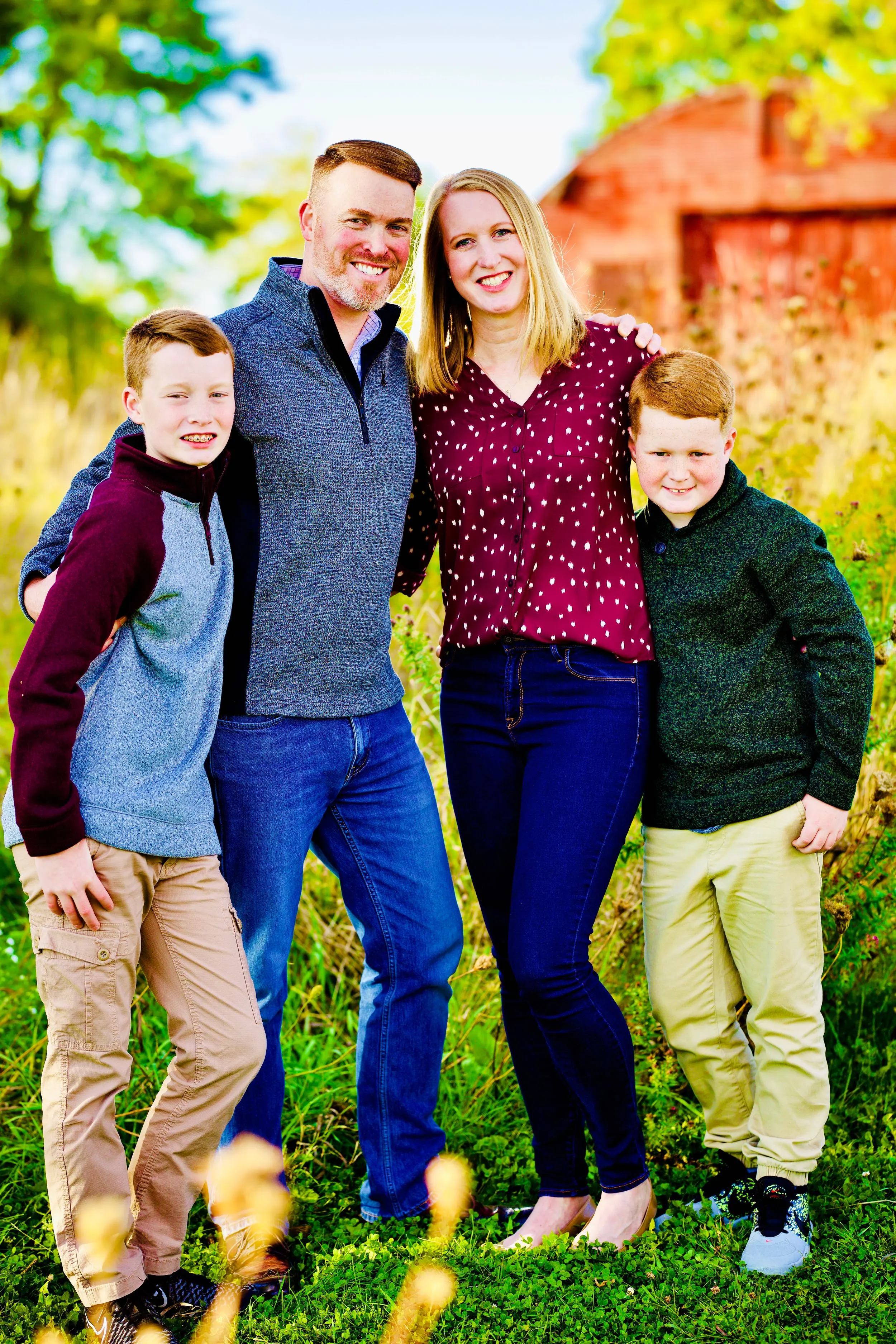 Outdoor family portrait, Sussex WI — photo 39 by Doug Cravillion Photography