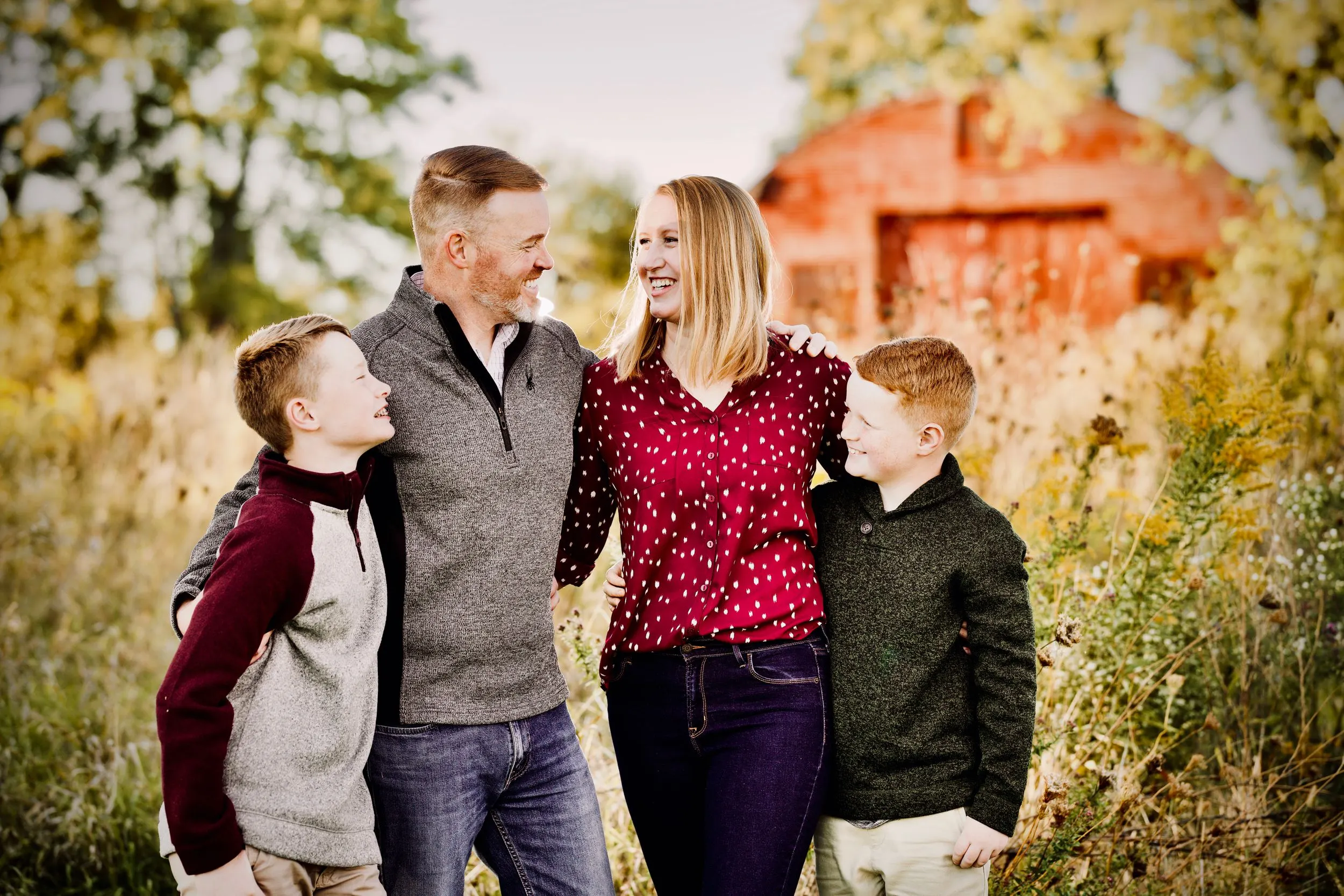 Outdoor family portrait, Sussex WI — photo 40 by Doug Cravillion Photography