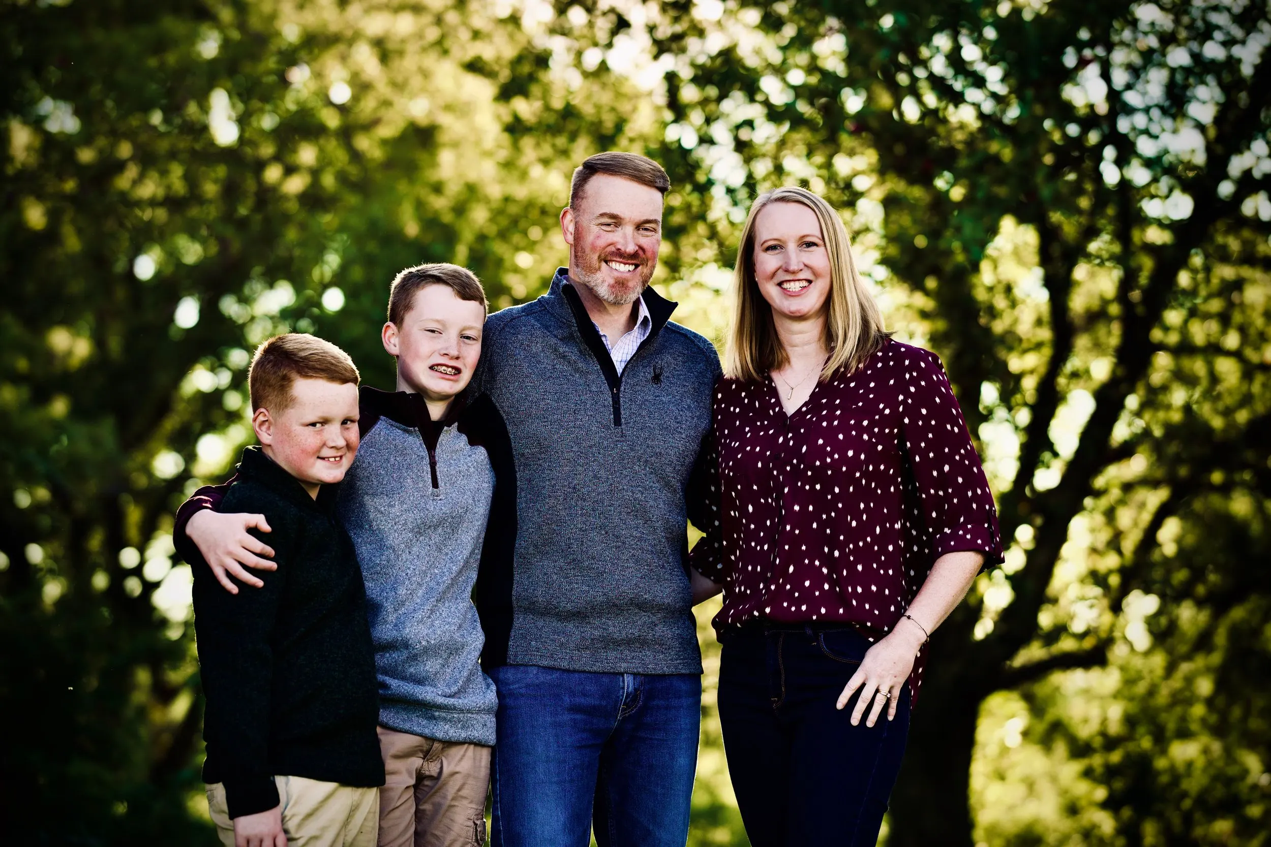 Outdoor family portrait, Sussex WI — photo 46 by Doug Cravillion Photography