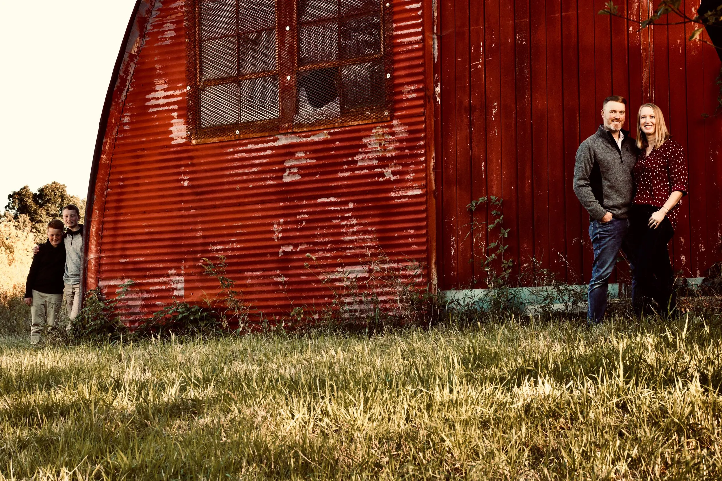 Outdoor family portrait, Sussex WI — photo 48 by Doug Cravillion Photography