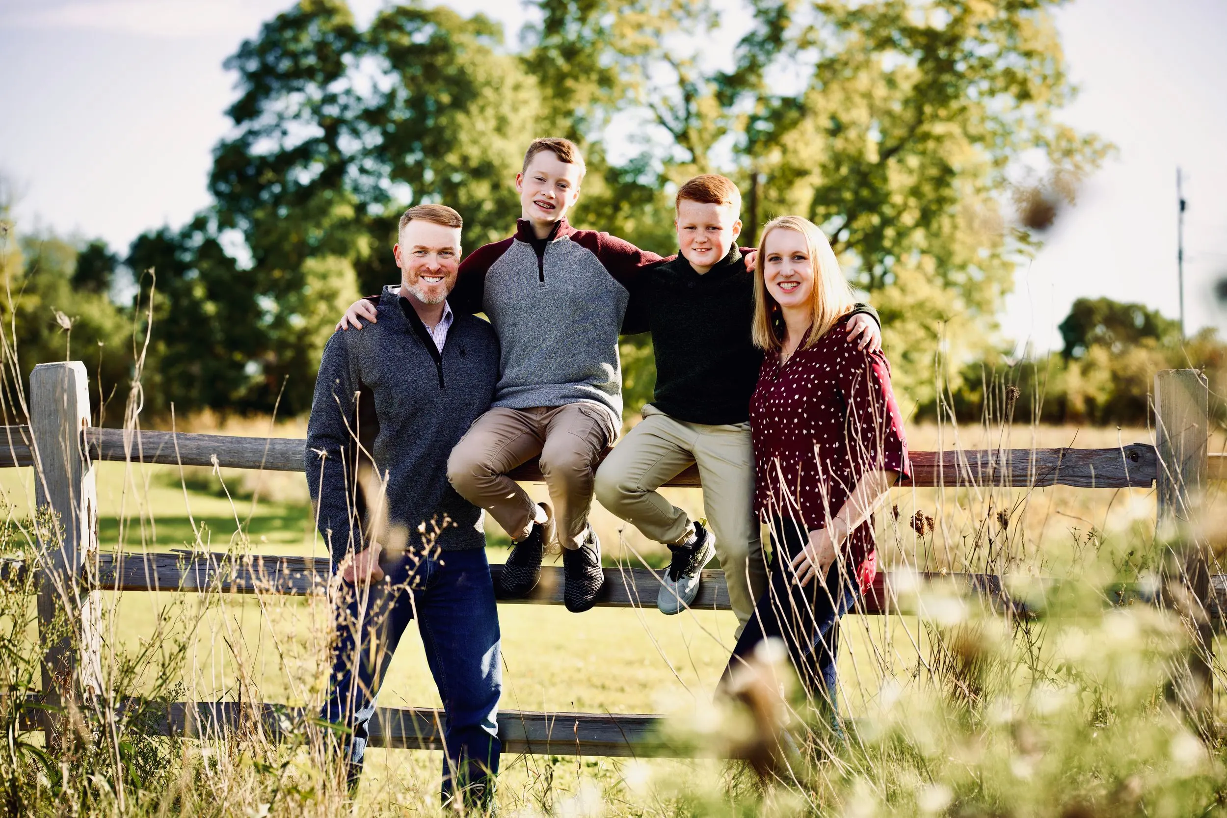 Outdoor family portrait, Sussex WI — photo 64 by Doug Cravillion Photography
