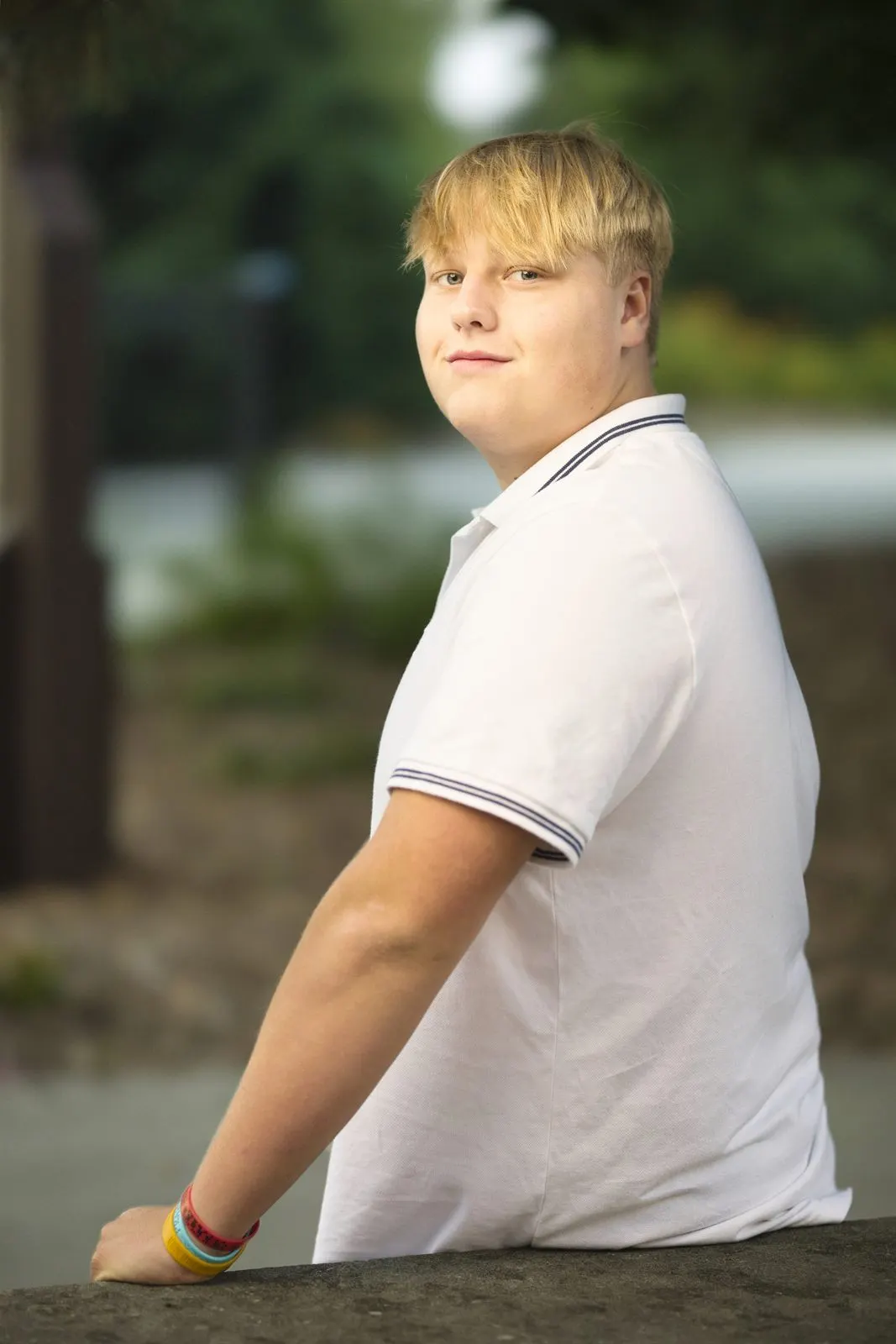 High school senior portrait, Sussex WI — photo 27 by Doug Cravillion Photography