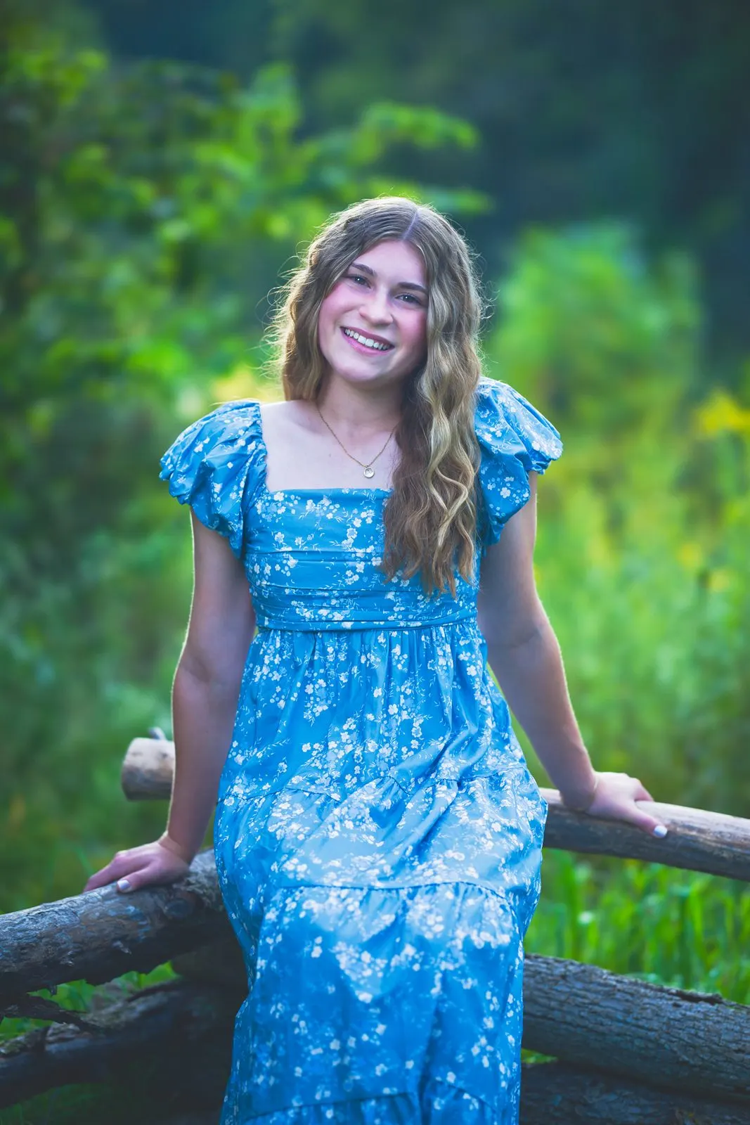 High school senior portrait, Sussex WI — photo 33 by Doug Cravillion Photography