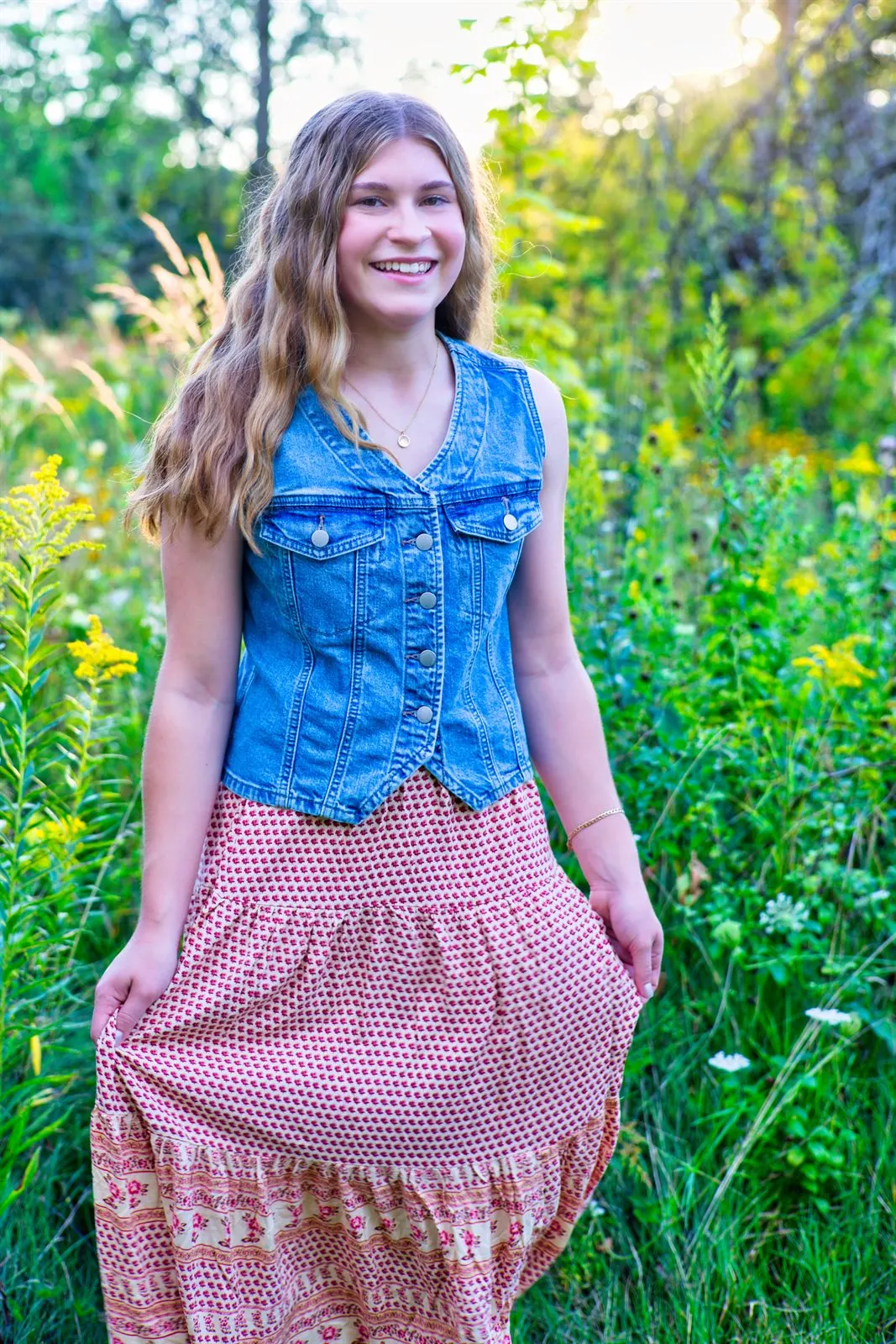 High school senior portrait, Sussex WI — photo 35 by Doug Cravillion Photography