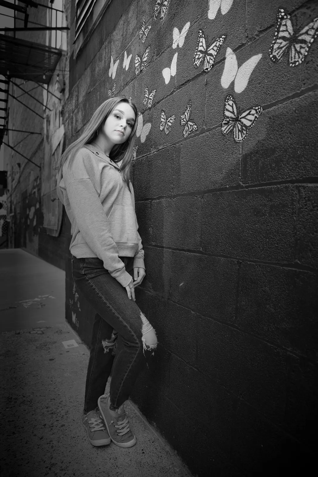 High school senior portrait, Sussex WI — photo 43 by Doug Cravillion Photography