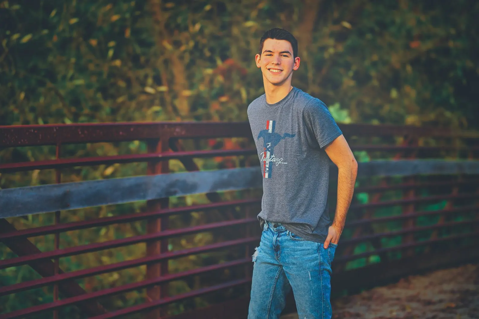 High school senior portrait, Sussex WI — photo 69 by Doug Cravillion Photography