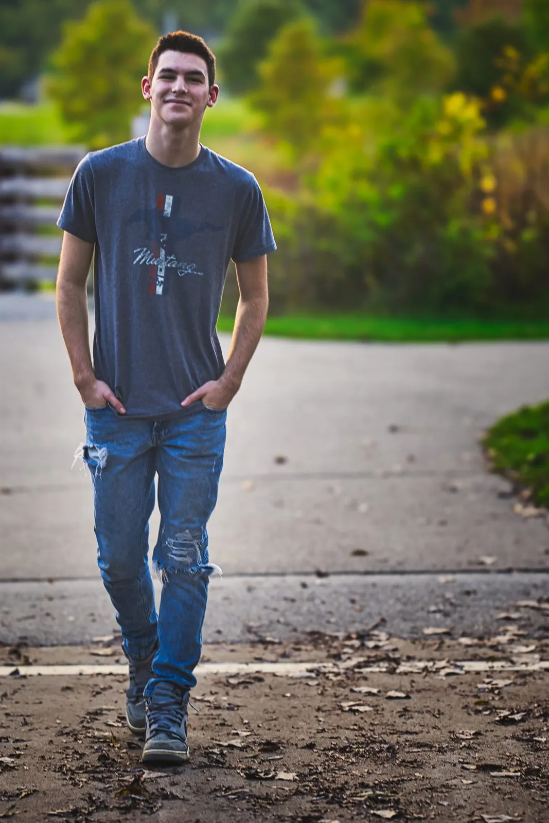 High school senior portrait, Sussex WI — photo 71 by Doug Cravillion Photography