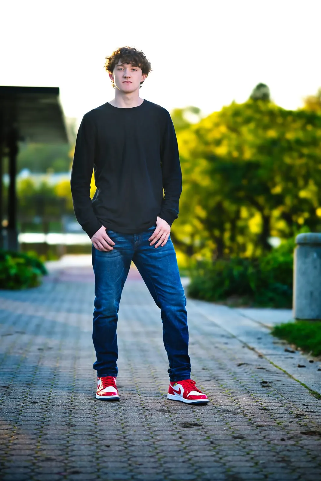 High school senior portrait, Sussex WI — photo 98 by Doug Cravillion Photography