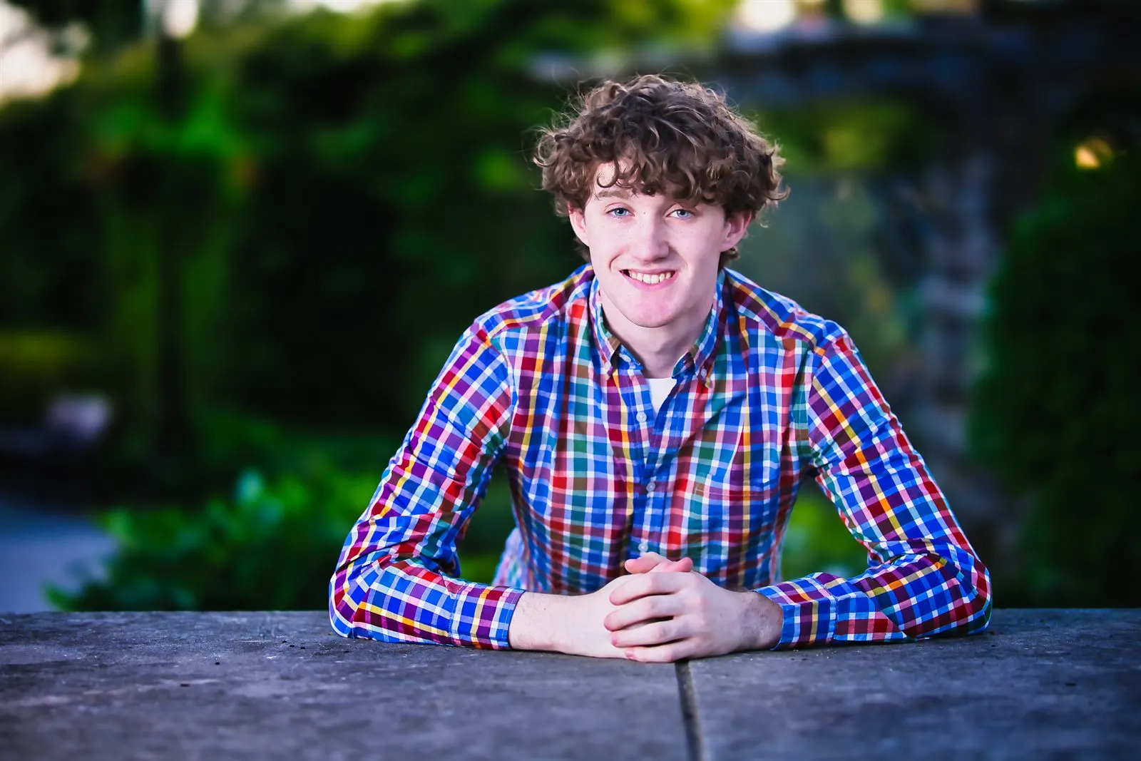 High school senior portrait, Sussex WI — photo 100 by Doug Cravillion Photography